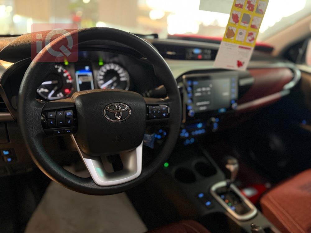 تويوتا هايلوكس